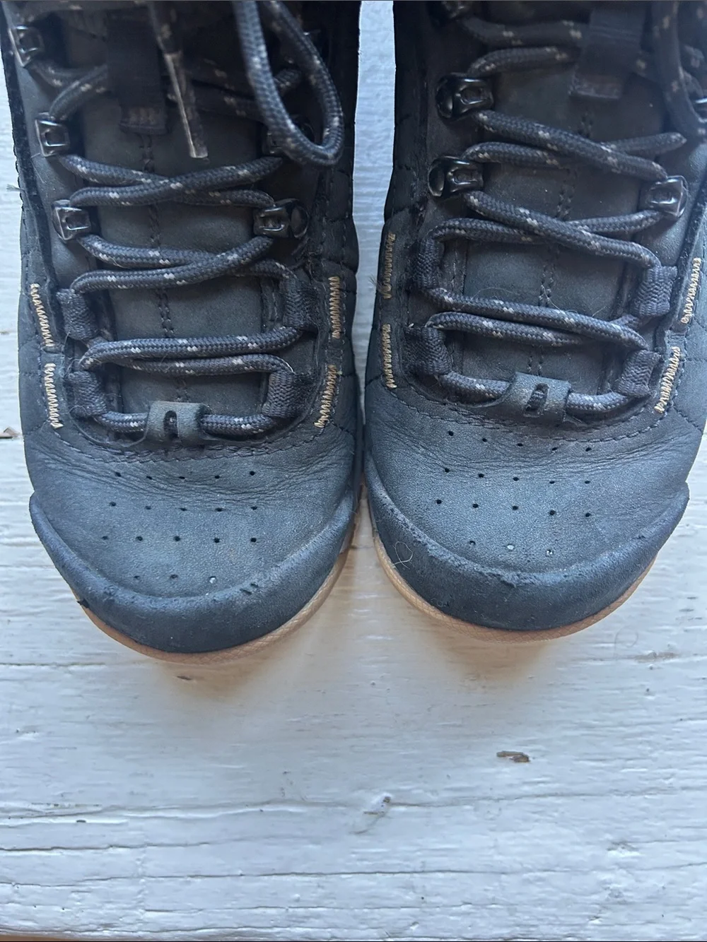 Oboz women size 6